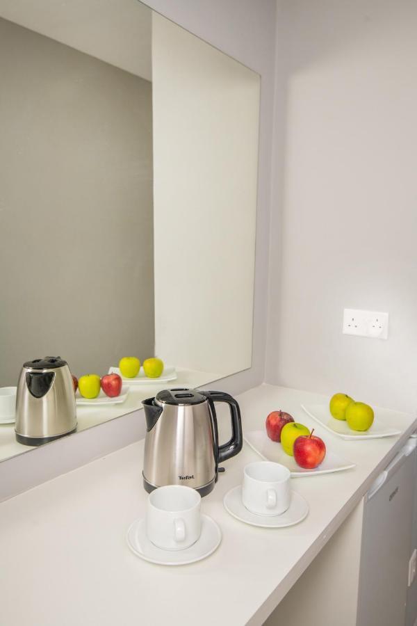 Marisa Napa Suites Ajía Nápa Kültér fotó