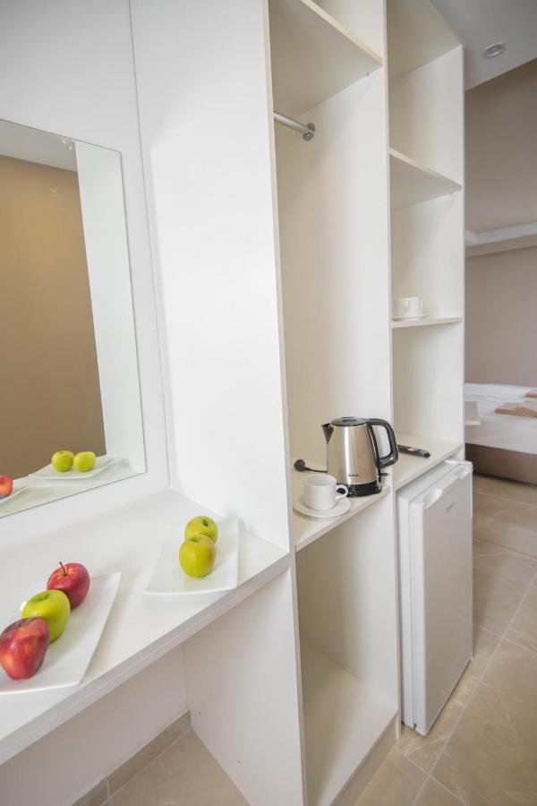 Marisa Napa Suites Ajía Nápa Kültér fotó